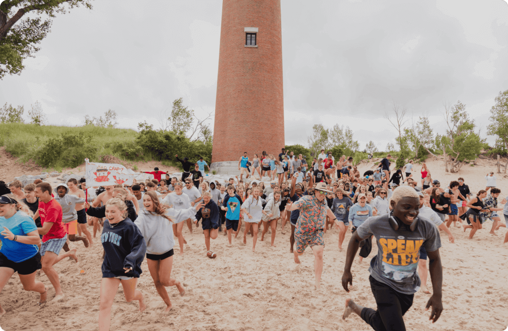 Setting fundraising records and engaging donors Setting fundraising records and engaging donors